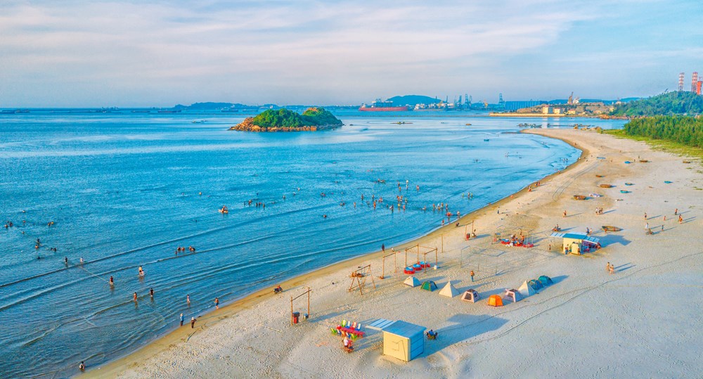 Khám phá Quảng Ngãi - Nơi đại dương kể chuyện, đại ngàn níu chân - ảnh 4