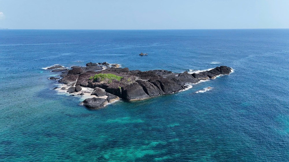 Khám phá Quảng Ngãi - Nơi đại dương kể chuyện, đại ngàn níu chân - ảnh 6