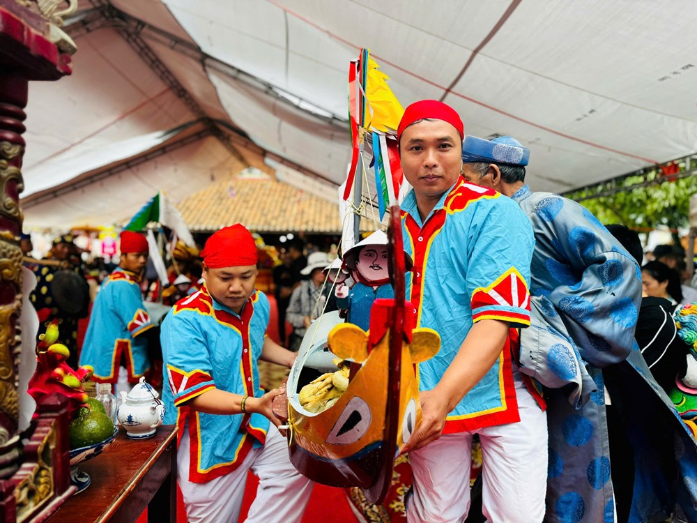 Hành trình chạm tới thiên đường biển đảo Lý Sơn - ảnh 8