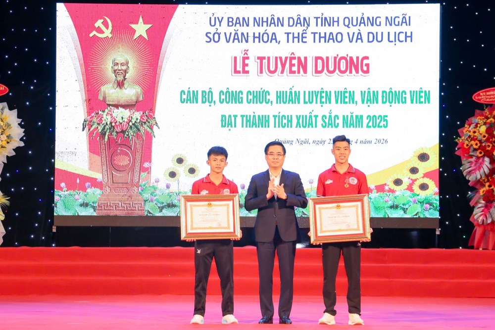 Quảng Ngãi tuyên dương hàng trăm cá nhân tiêu biểu lĩnh vực thể thao - ảnh 1