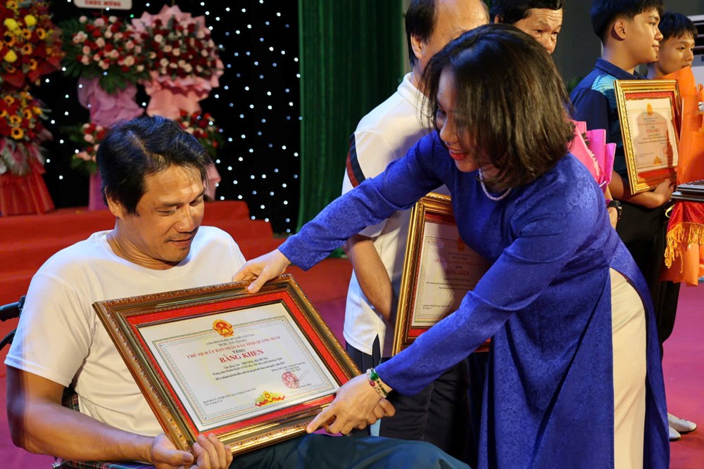 Quảng Ngãi tuyên dương hàng trăm cá nhân tiêu biểu lĩnh vực thể thao - ảnh 5
