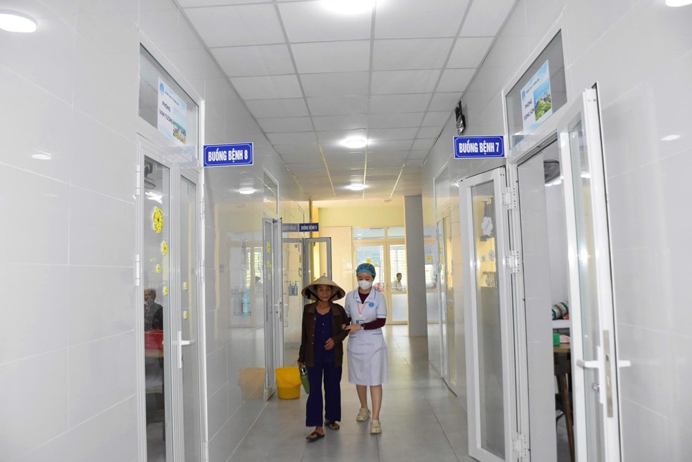 “Gắn tên quê hương vào phòng bệnh” – cách làm mới tạo không gian y tế gần gũi  - ảnh 4