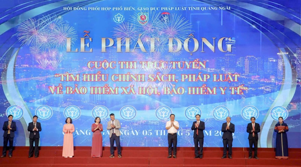 Quảng Ngãi đẩy mạnh truyền thông BHXH và BHYT trực tuyến - ảnh 1