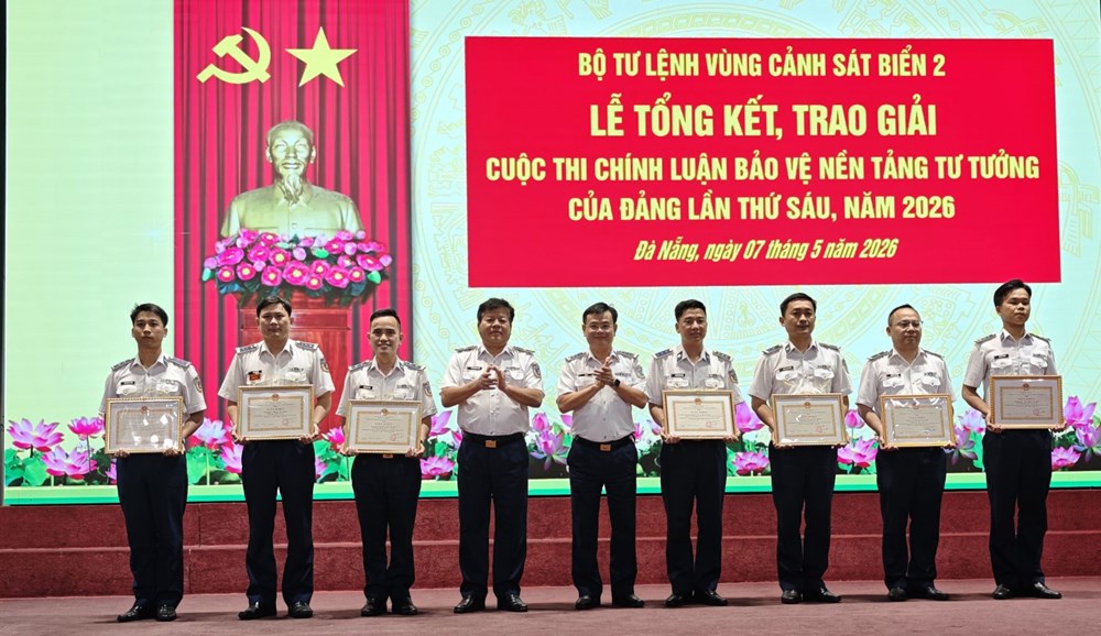 Tác phẩm “Lá chắn số” giành giải Nhất cuộc thi chính luận của Vùng Cảnh sát biển 2 - ảnh 2