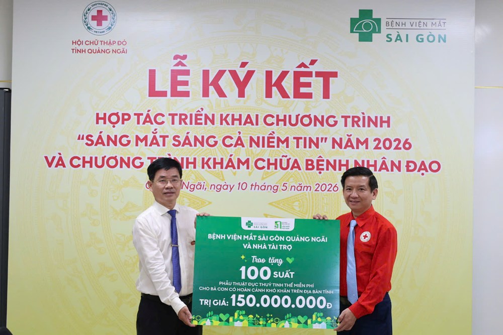Quảng Ngãi ký kết chương trình hỗ trợ 100 ca phẫu thuật đục thủy tinh thể cho người nghèo - ảnh 3