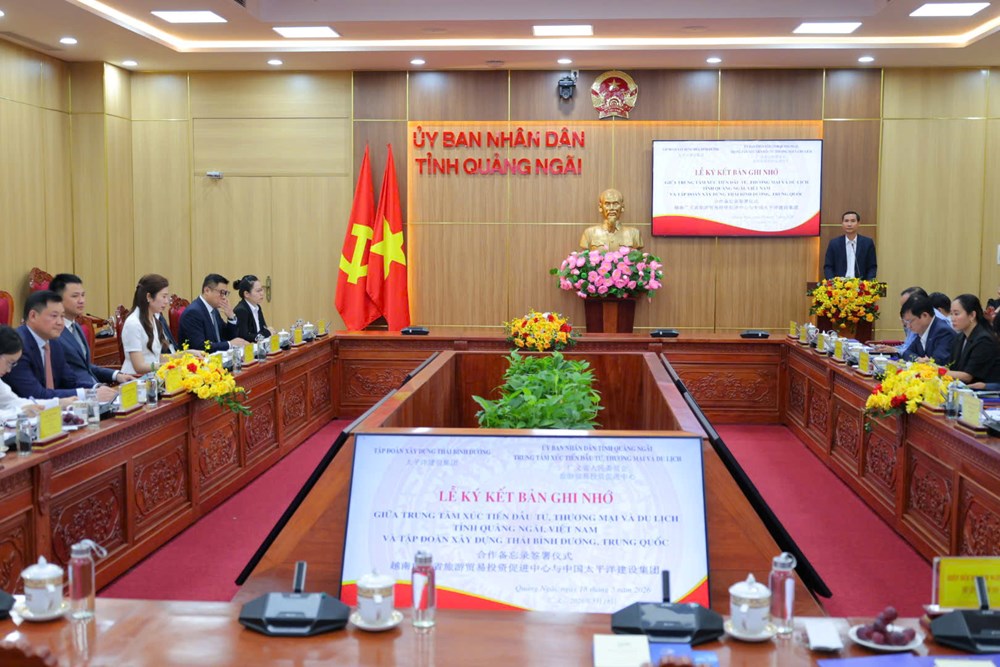Quảng Ngãi kí kết hợp tác xúc tiến đầu tư với tập đoàn Trung Quốc - ảnh 1