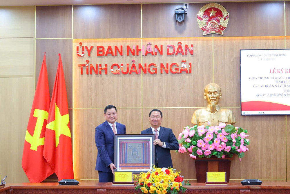 Quảng Ngãi kí kết hợp tác xúc tiến đầu tư với tập đoàn Trung Quốc - ảnh 9