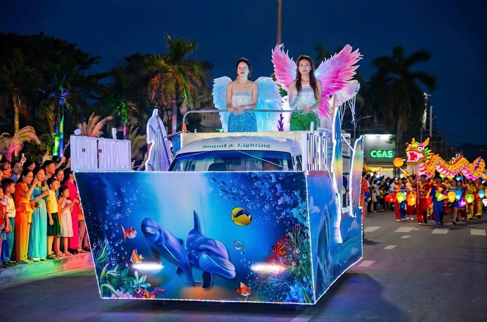 Hơn 3.000 người tham gia Carnival biển đảo Quảng Ngãi 2026 - ảnh 4