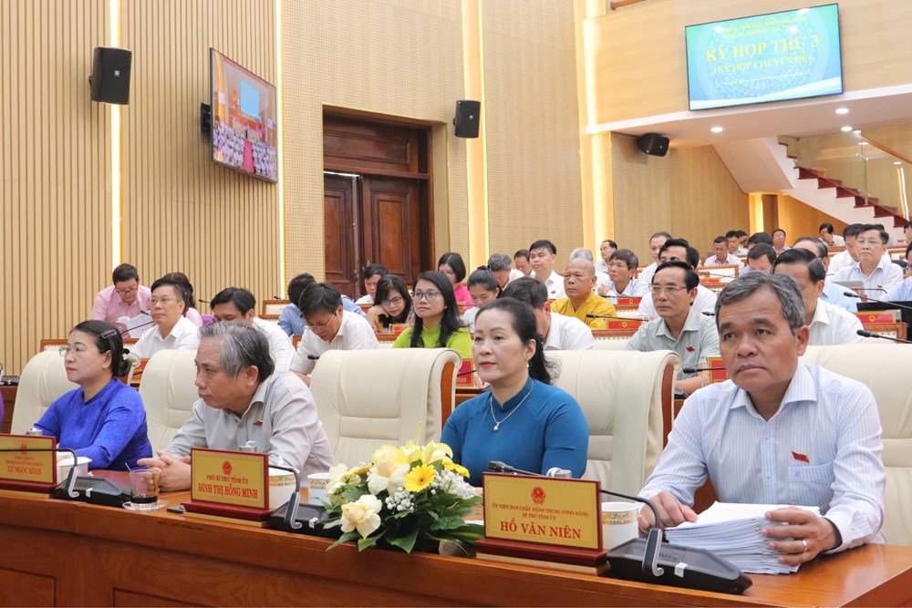 Quảng Ngãi: Thông qua 53 nghị quyết sau sắp xếp đơn vị hành chính - ảnh 1