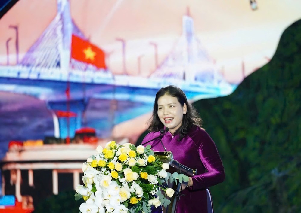 “Quảng Ngãi - Bản giao hưởng biển đảo” mở màn mùa lễ hội rực rỡ - ảnh 2