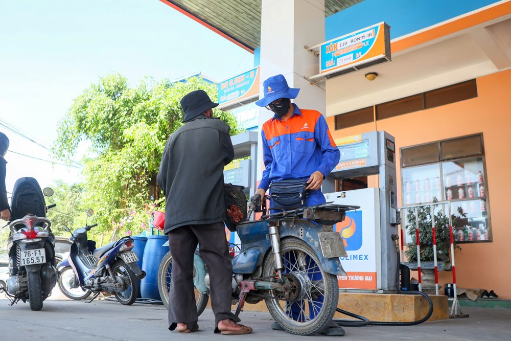 Quảng Ngãi ổn định thị trường sau khi tiên phong triển khai xăng E10 - ảnh 3