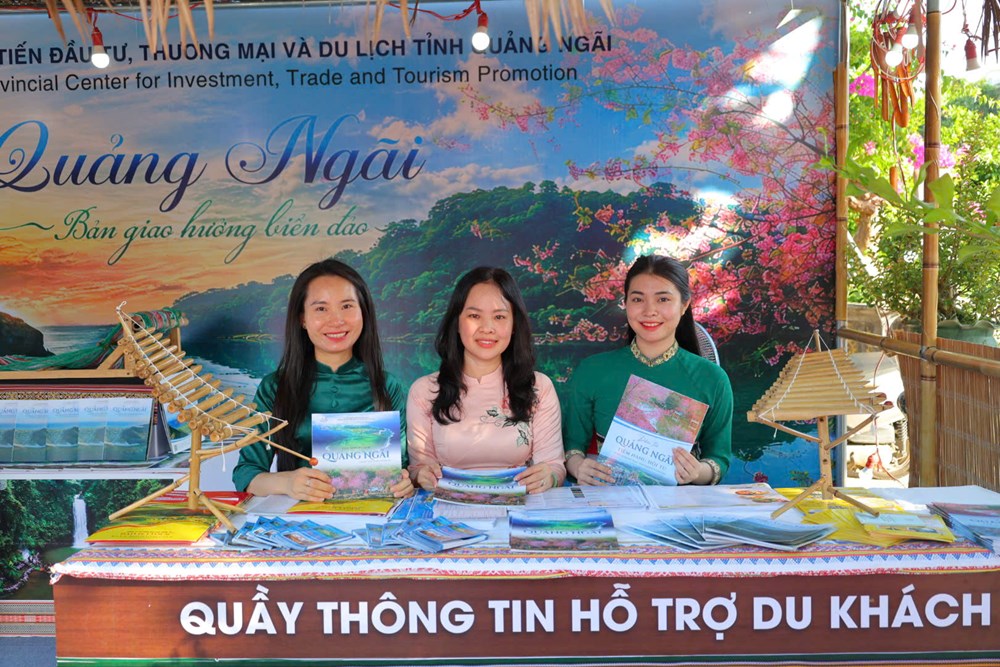 Quảng Ngãi đẩy mạnh quảng bá, hỗ trợ du khách tại Lễ hội Du lịch  - ảnh 4