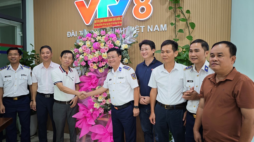 Báo chí đồng hành cùng Cảnh sát biển lan tỏa tình yêu biển, đảo quê hương - ảnh 3