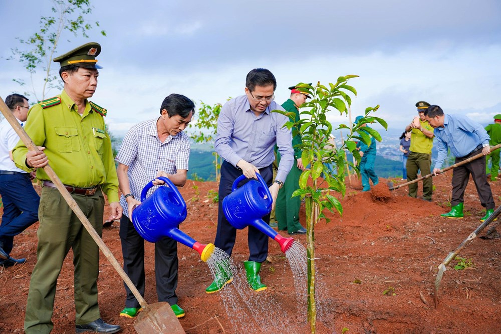 Thiên Ấn - nơi thiên nhiên, lịch sử và tâm linh hòa quyện - ảnh 7