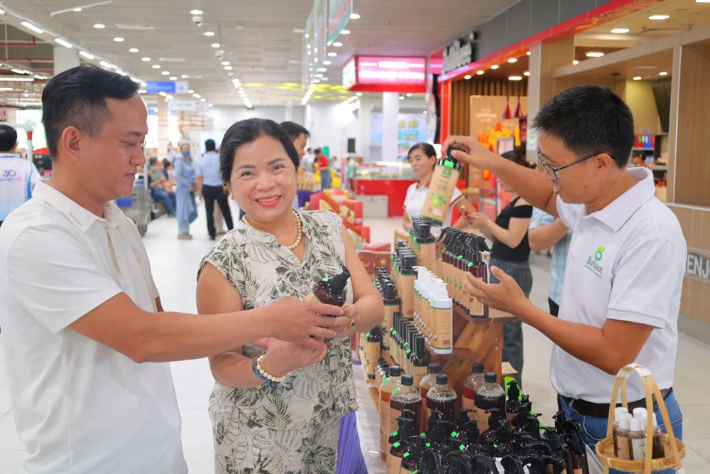 54 sản phẩm OCOP Quảng Ngãi vào Co.opmart, mở rộng kênh tiêu thụ cho đặc sản địa phương - ảnh 4