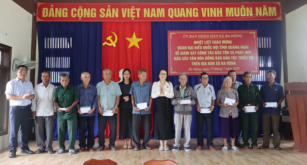 Khảo sát công tác bảo tồn bản sắc văn hóa đồng bào Hrê tại xã Ba Động - ảnh 4