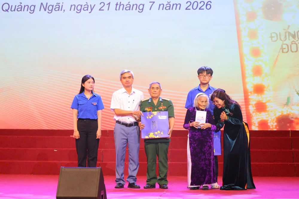 Quảng Ngãi khai mạc Tuần phim kỷ niệm 79 năm Ngày Thương binh - Liệt sĩ - ảnh 5