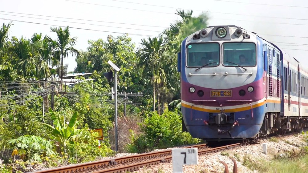 Đóng lối đi tự mở, bảo đảm an toàn giao thông đường sắt - ảnh 4