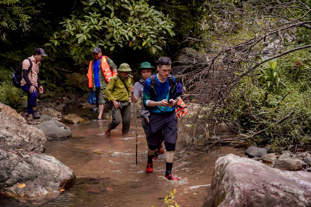 Đánh thức cung đường trekking xanh giữa đại ngàn xã Đặng Thùy Trâm - ảnh 4