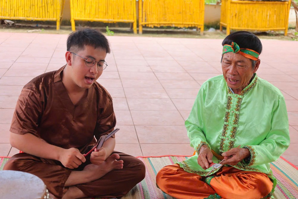 Trao truyền bài chòi, nối dài mạch di sản - ảnh 5