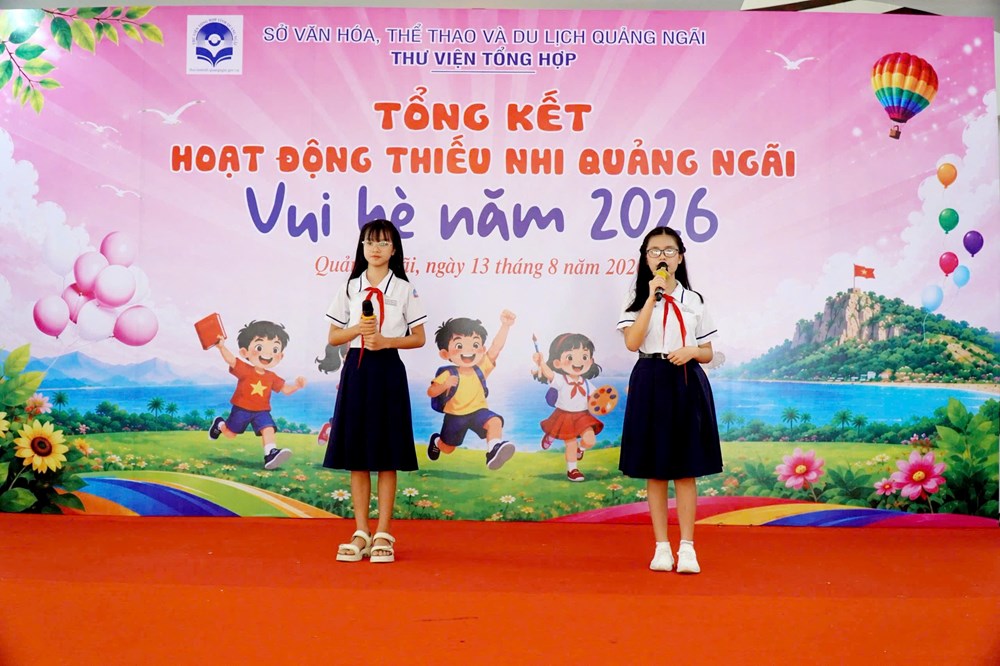 Thiếu nhi vui hè, thỏa sức sáng tạo tại thư viện Quảng Ngãi - ảnh 1