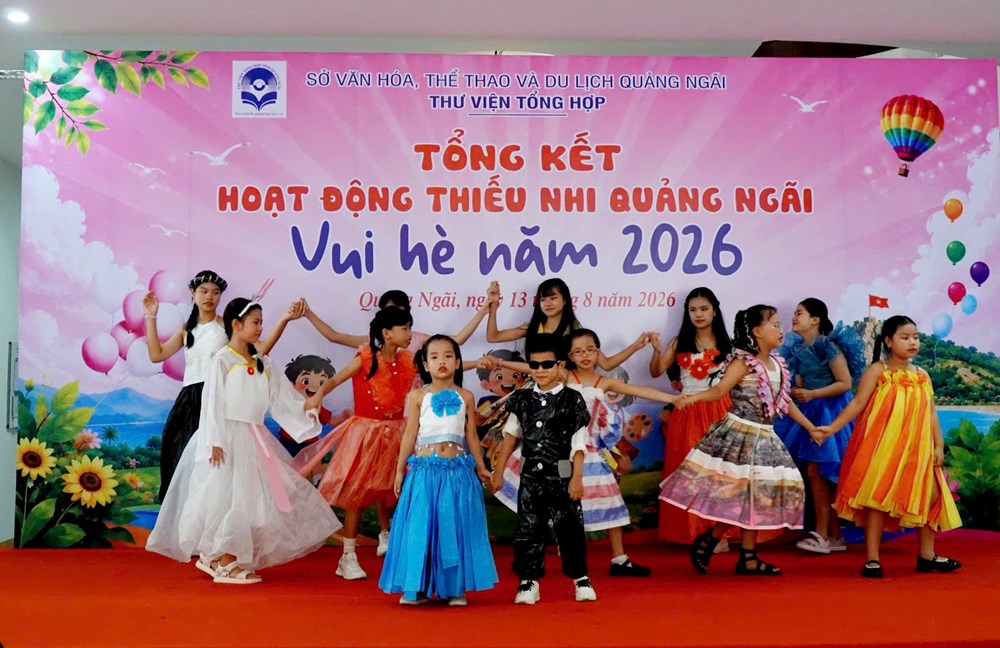 Thiếu nhi vui hè, thỏa sức sáng tạo tại thư viện Quảng Ngãi - ảnh 2