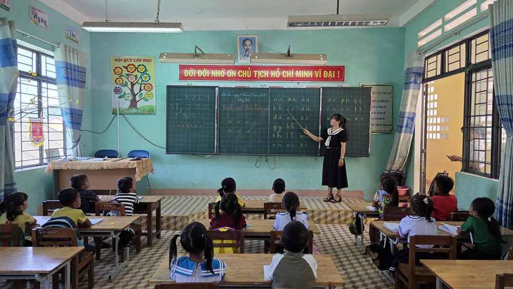 Quảng Ngãi sắp xếp mạng lưới trường học, giảm hơn 46% đầu mối - ảnh 1