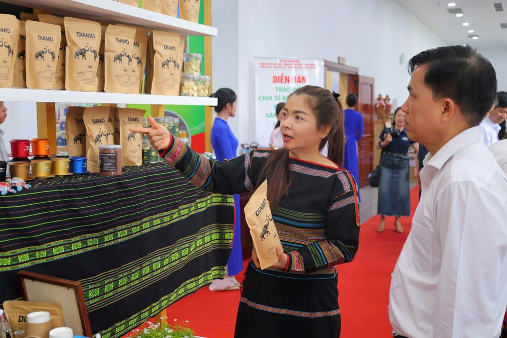 Sắc màu đặc sản hội tụ, kết nối OCOP liên vùng - ảnh 5