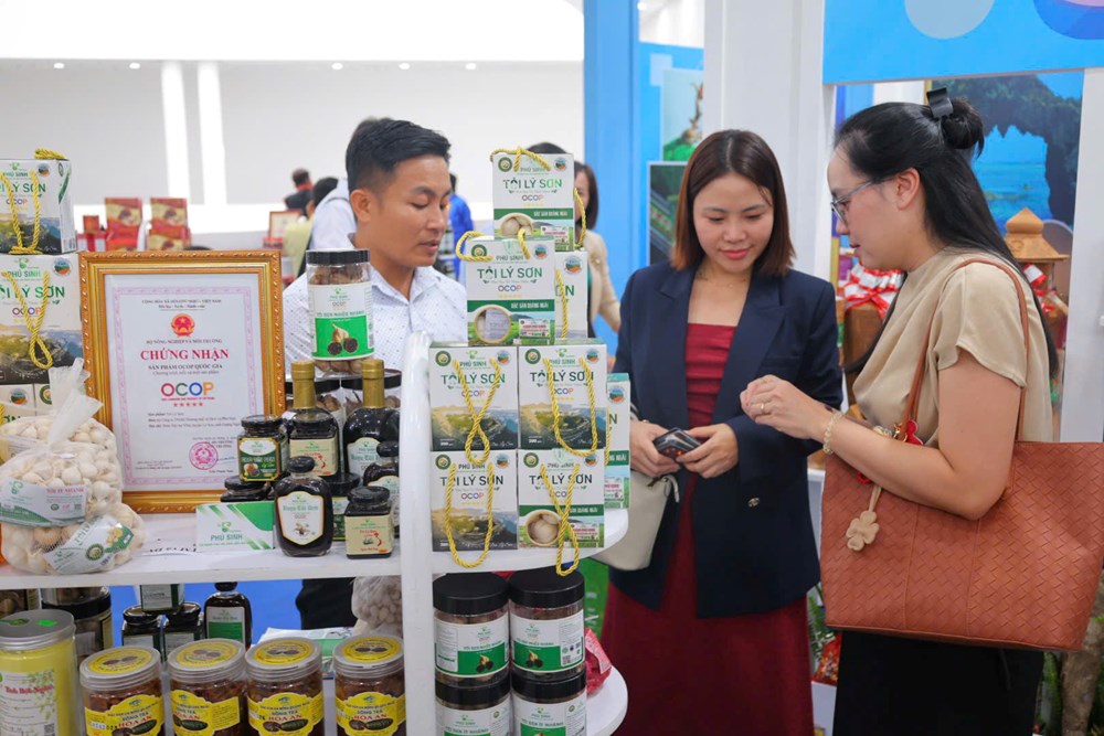 Sắc màu đặc sản hội tụ, kết nối OCOP liên vùng - ảnh 4