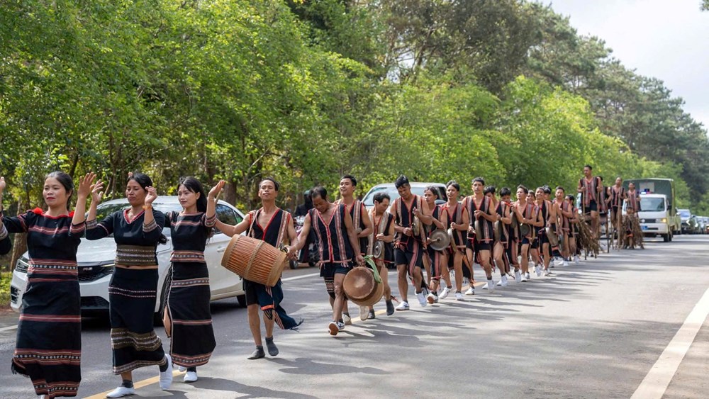 Quảng Ngãi đẩy mạnh phát triển du lịch bền vững, hình thành tam giác du lịch thế mạnh - ảnh 3