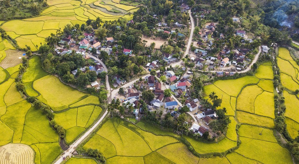 Giữ hồn văn hóa, tạo sinh kế bền vững cho đồng bào dân tộc thiểu số - ảnh 2