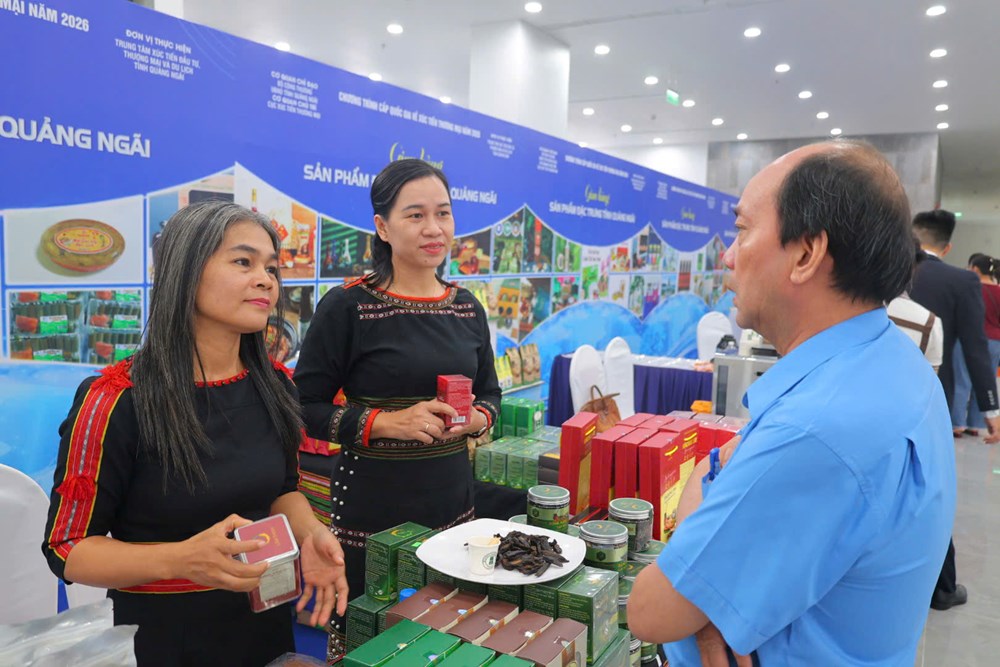 Giữ hồn văn hóa, tạo sinh kế bền vững cho đồng bào dân tộc thiểu số - ảnh 5