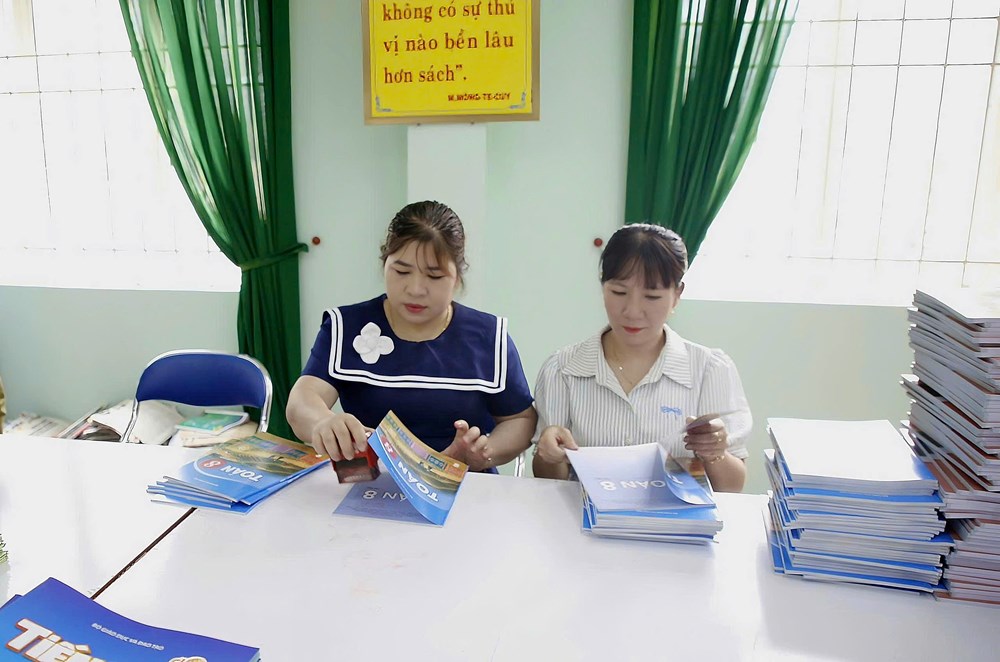 Những cuốn sách tiếp sức học sinh vùng khó - ảnh 2
