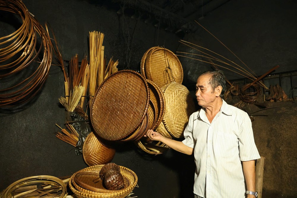Đôi tay giữ nghề, giữ hồn văn hóa Hrê - ảnh 5