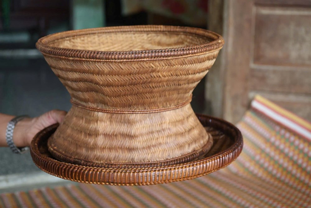 Đôi tay giữ nghề, giữ hồn văn hóa Hrê - ảnh 2