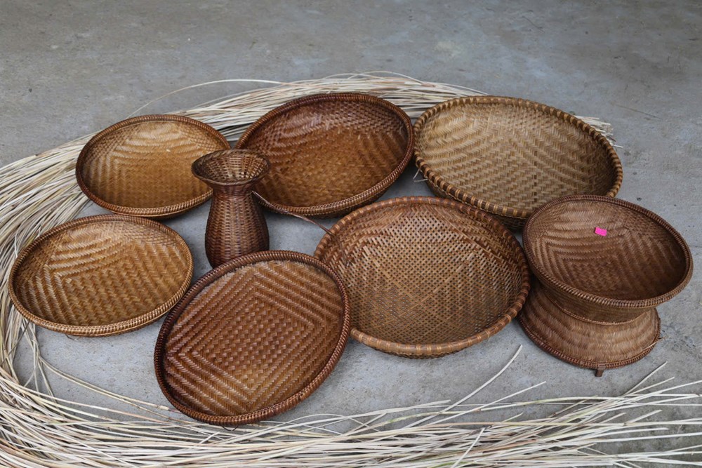 Đôi tay giữ nghề, giữ hồn văn hóa Hrê - ảnh 4
