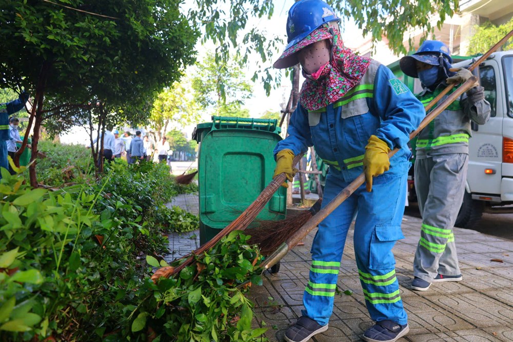 Chung tay xây dựng đô thị Quảng Ngãi xanh, sạch, đẹp - ảnh 9