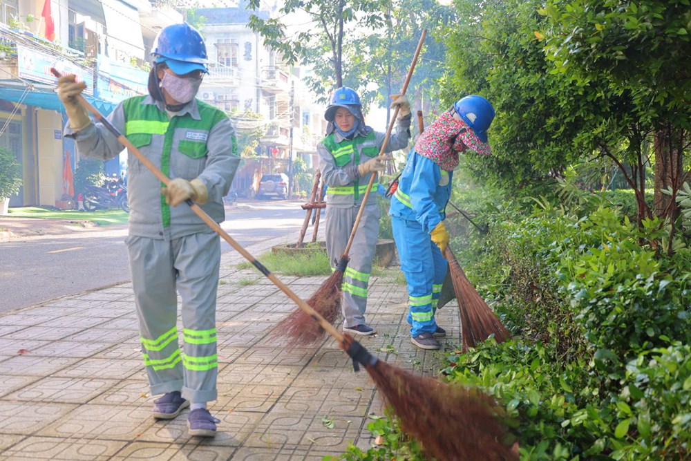 Chung tay xây dựng đô thị Quảng Ngãi xanh, sạch, đẹp - ảnh 3