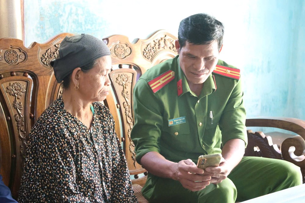 Hóa giải nghi kỵ, giữ bình yên làng bản - ảnh 3