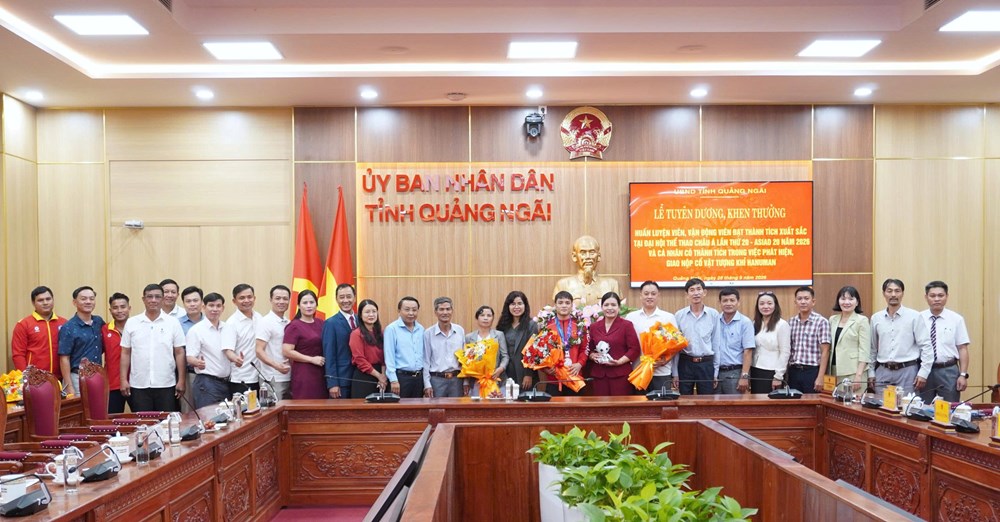 Quảng Ngãi tuyên dương những cá nhân có thành tích nổi bật trong thể thao và bảo tồn di sản - ảnh 4