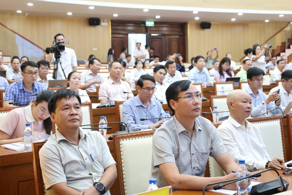 Quảng Ngãi lắng nghe, tháo gỡ điểm nghẽn cho doanh nghiệp - ảnh 2