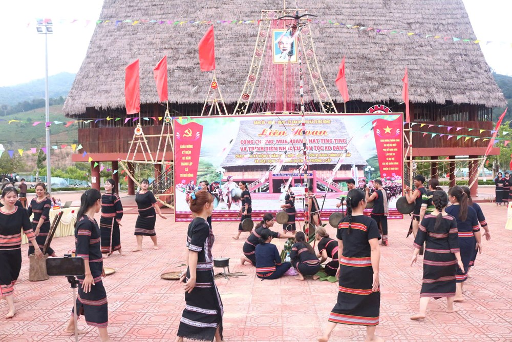 Để văn hóa truyền thống sống mãi trong cộng đồng - ảnh 5