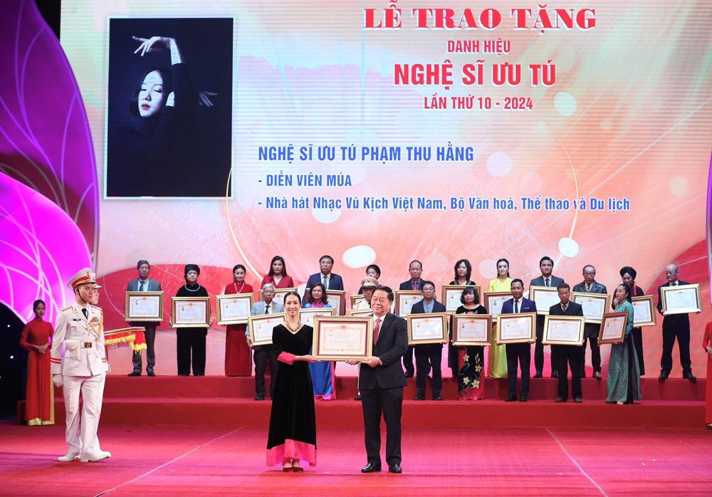 Những điểm mới tại Nghị định số 61/2024/NĐ-CP về xét tặng danh hiệu NSND, NSƯT - ảnh 1