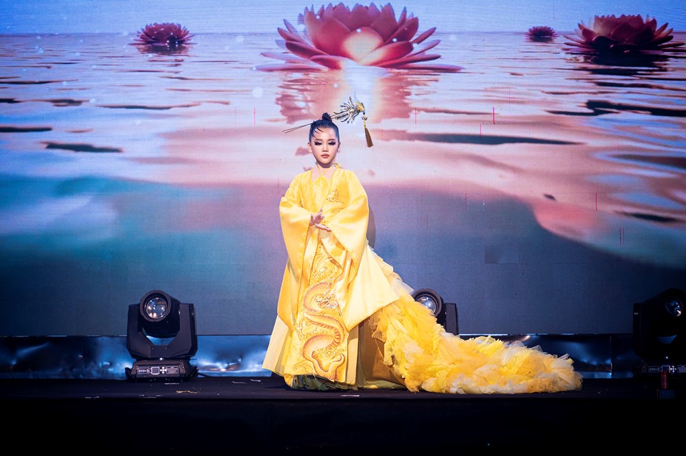 Việt Nam giành ngôi Quán quân Future Fashion Face World Kids 2024 - ảnh 1