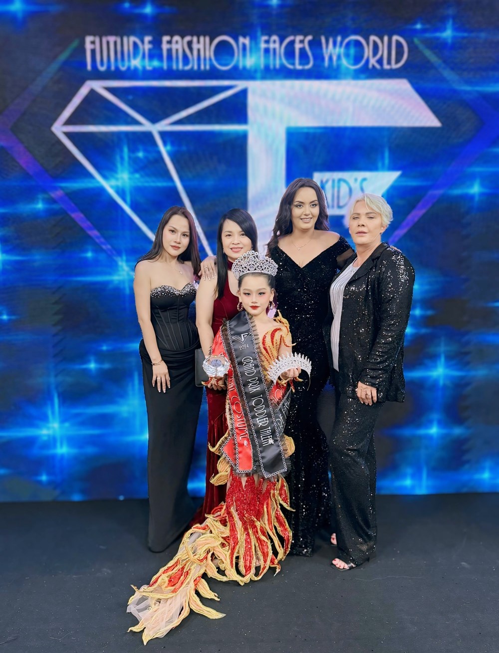 Việt Nam giành ngôi Quán quân Future Fashion Face World Kids 2024 - ảnh 2