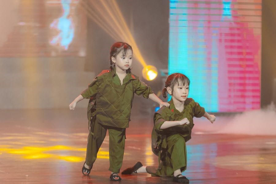 Trần Ngọc Yến giành giải Nhất cuộc thi Tài năng nhí Việt Nam 2024 - ảnh 4