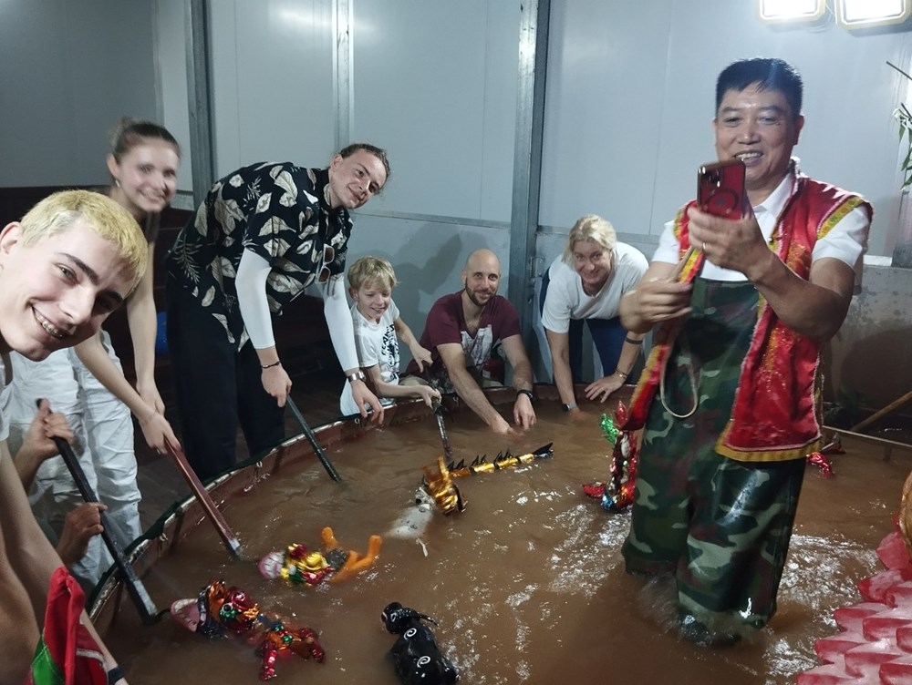 Mang rối nước đến Lễ hội mùa hè Nhật Bản tại Hà Nội - ảnh 1