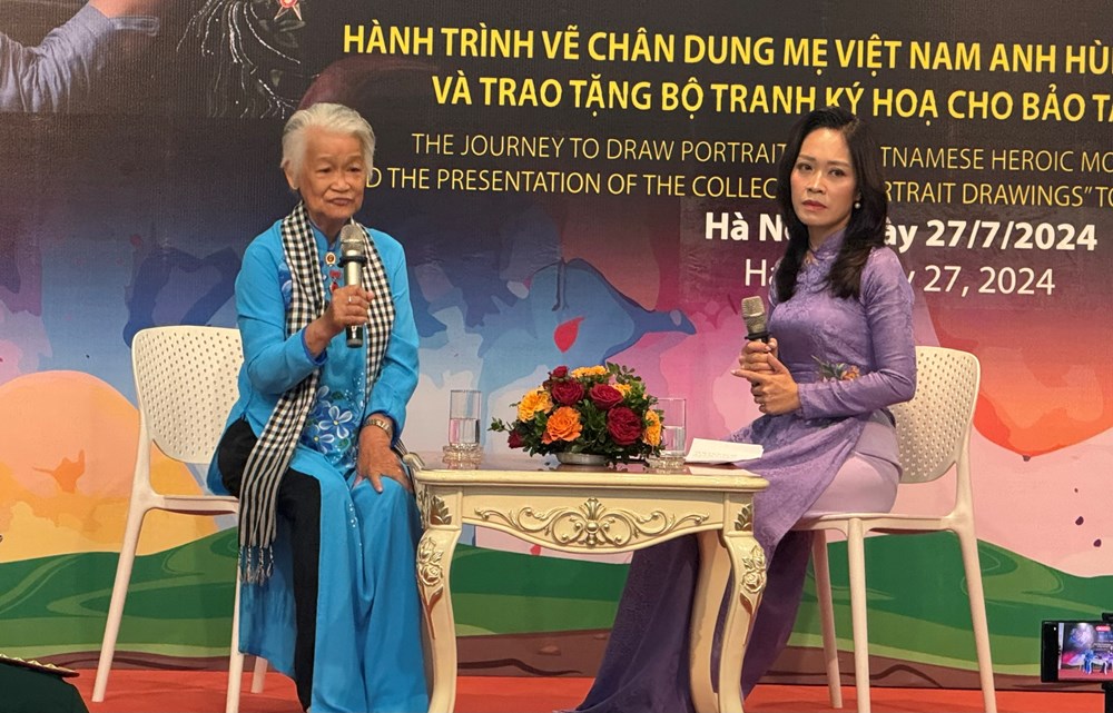 Nữ họa sĩ 76 tuổi đi dọc đất nước vẽ Mẹ Việt Nam anh hùng - ảnh 3