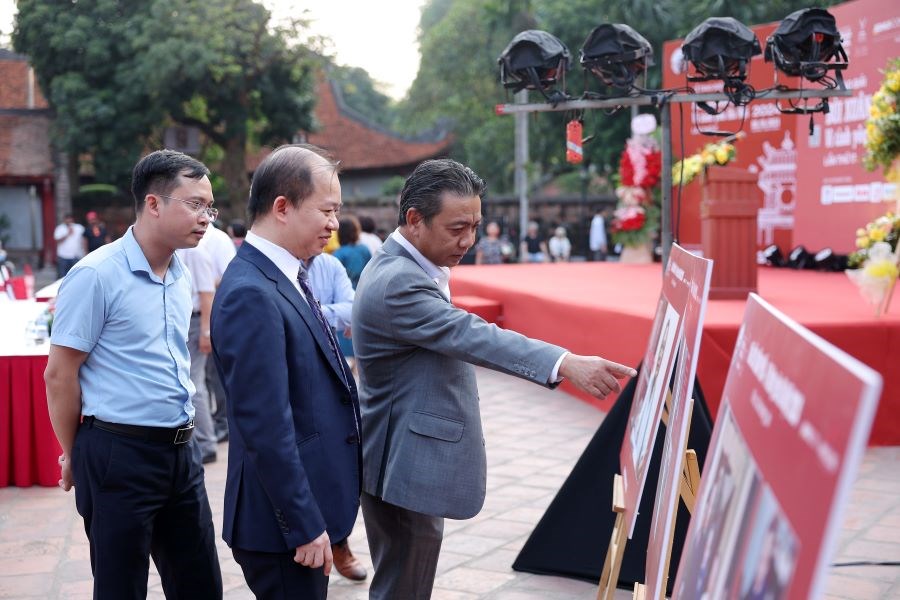 Vì tình yêu Hà Nội, GS.TS.KTS Hoàng Đạo Kính nhận Giải thưởng Lớn - ảnh 5