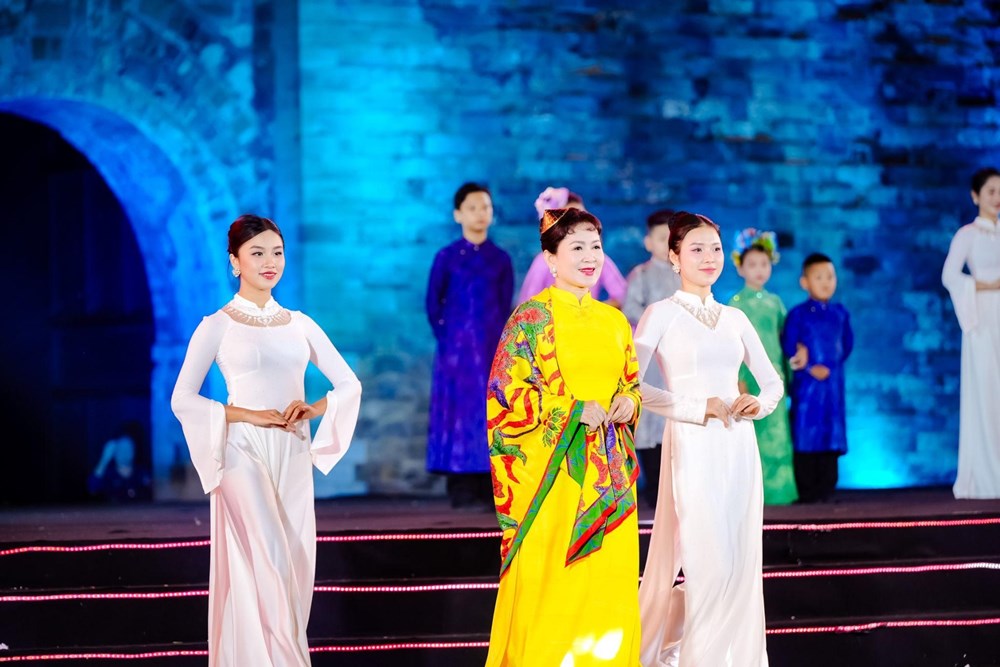 Đêm hội áo dài, nơi kết nối và lan tỏa di sản văn hóa Việt - ảnh 1